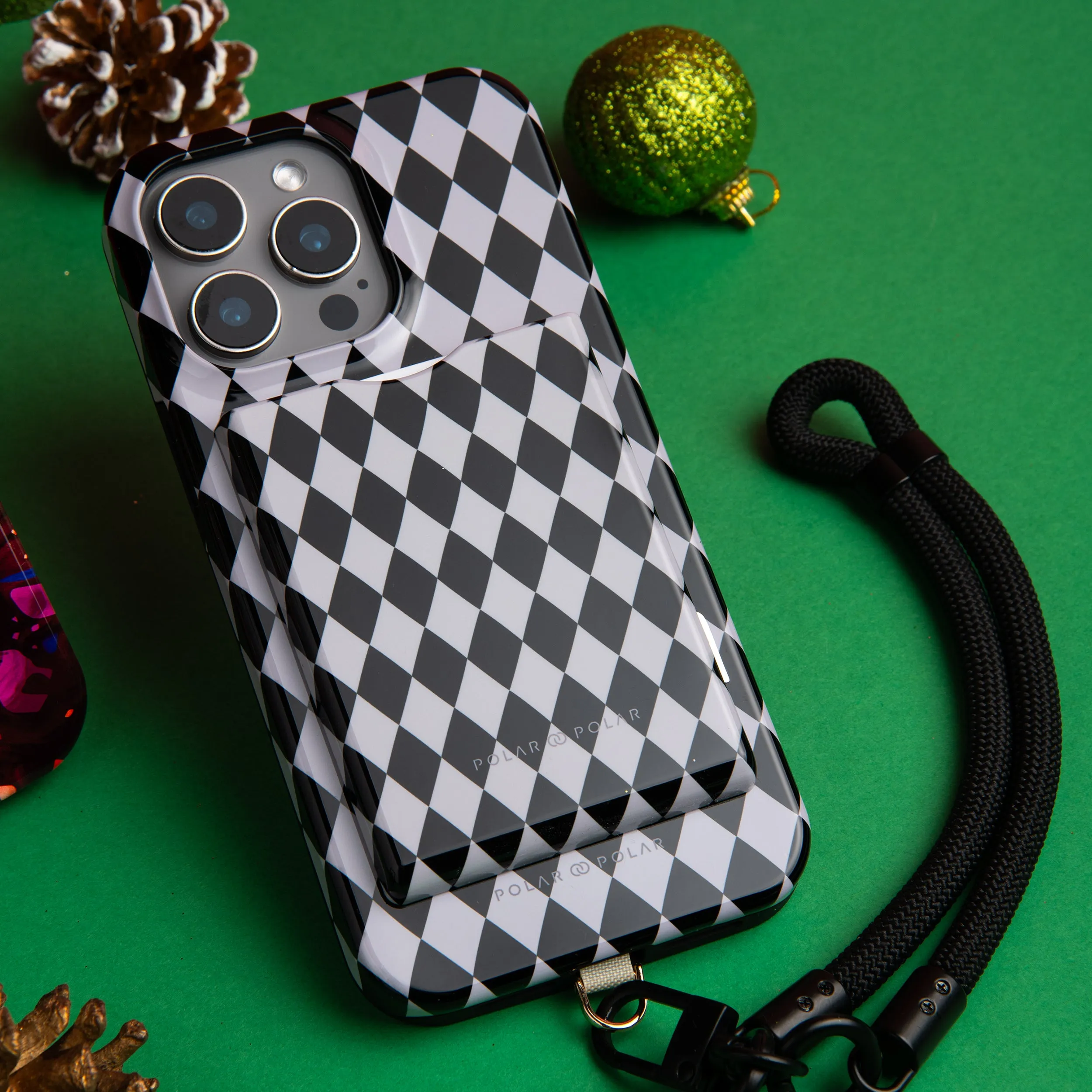 Diamond Black Checker MagSafe Wallet