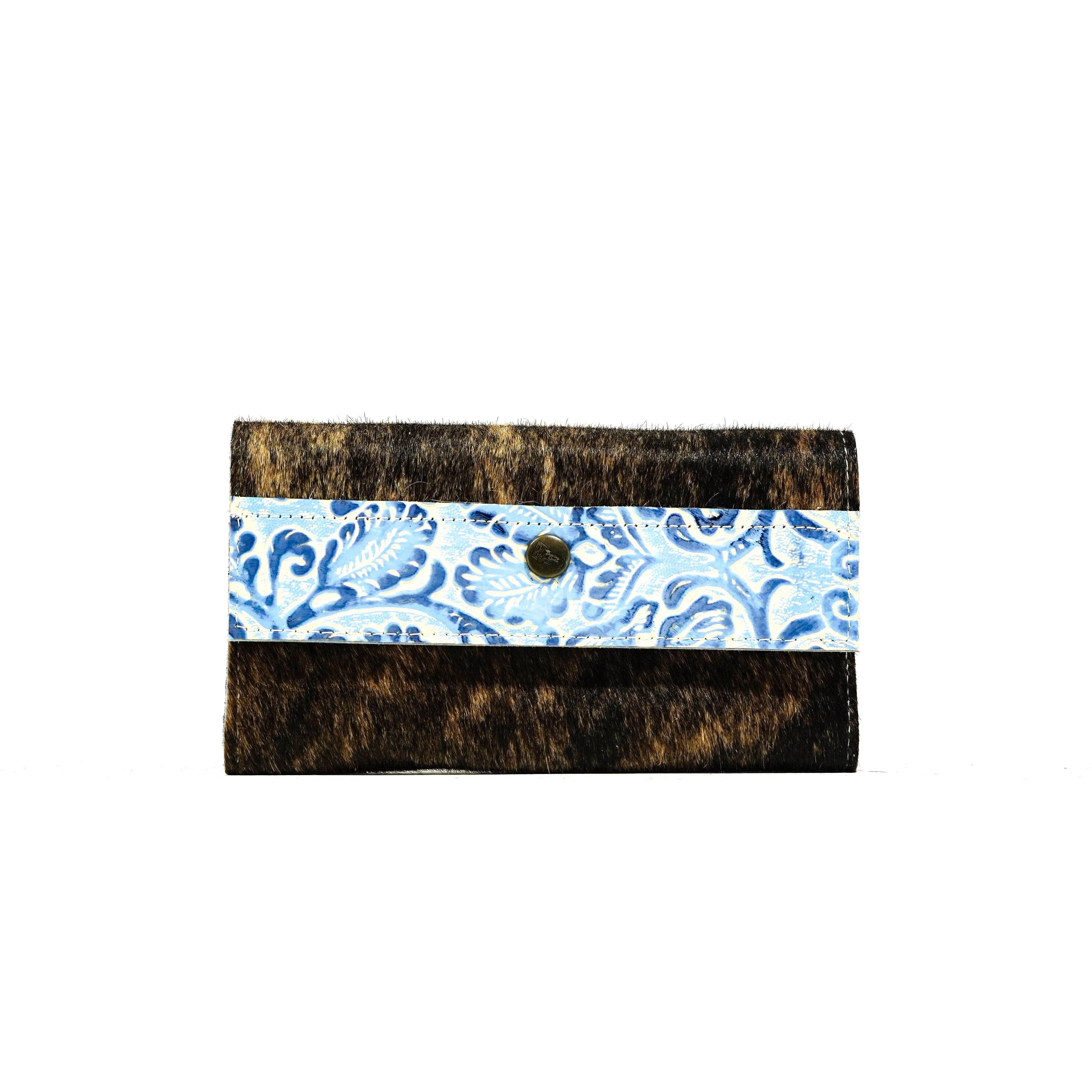 Kacey Wallet - Dark Brindle w/ Galaxy Tool