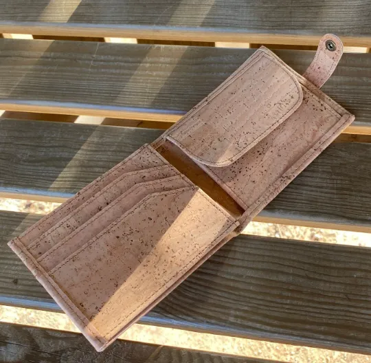 Men´s Cork Wallet, Vegan wallet, Harvest and made in Portugal
