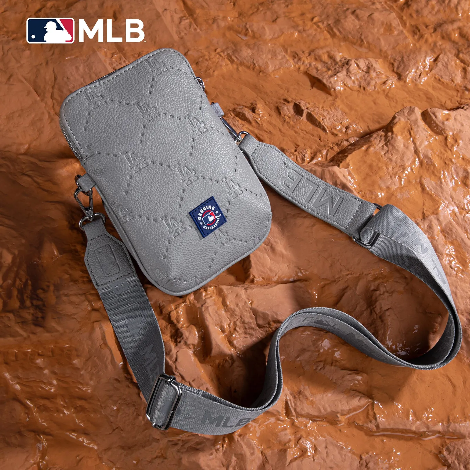 MLB-LA20-320  MLB  Los Angeles Dodgers Team  Shoulder Bag/ Crossbody Bag